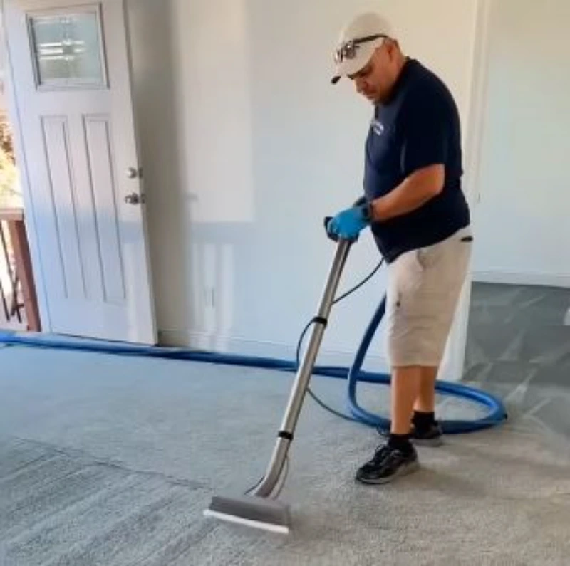 Carpet repair and stretching in Bend Oregon